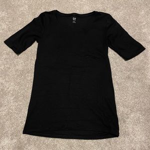 Gap Maternity Shirt Bundle